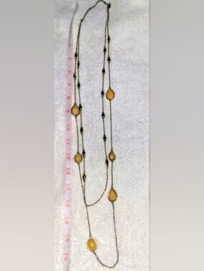 (18")🆕️📿🌟Banana Republic🌟 Double Layered Goldtone Lucite Necklace📿